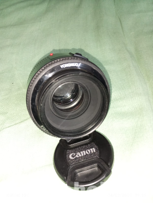 Cannon EOS 650D + Prime Lens+ New Battery+ Charger+64 GB SD